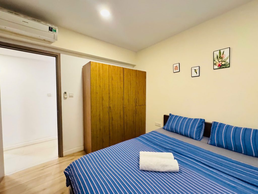 bán căn hộ 3 phòng ngủ Icon 56