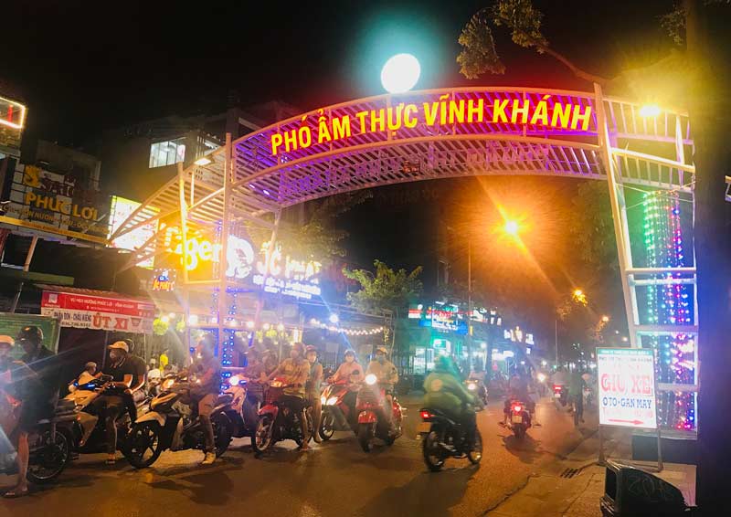 Pho am thuc vinh khanh 1707245307