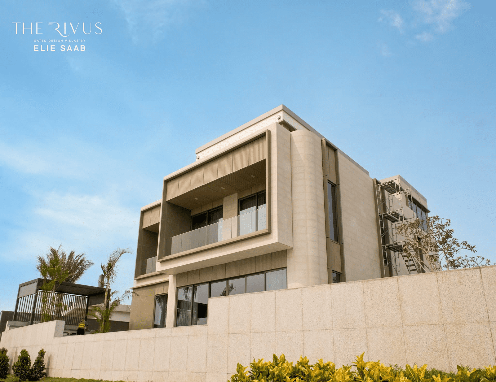 NHỮNG CƯ DÂN ĐẦU TIÊN CỦA THE RIVUS NHẬN NHÀ 41 Cộng đồng dân cư đề cao sự riêng tư, an ninh, và một môi trường sống có chuẩn mực.