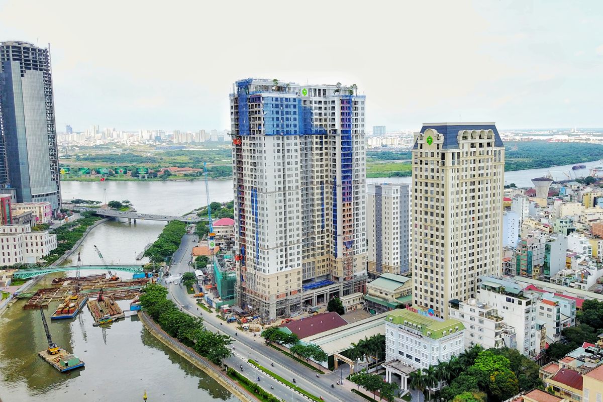 Cập nhật giá thuê giá bán chung cư Vạn Đô 8 Mặt tiền Bến Vân Đồn là vị trí vô cùng đắc địa