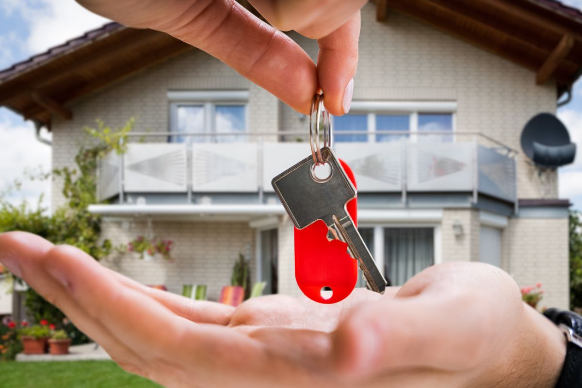 5 khoản tiền chuyển vào tài khoản cá nhân phải chịu thuế 10 Được tặng bất động sản vẫn phải đóng thuế