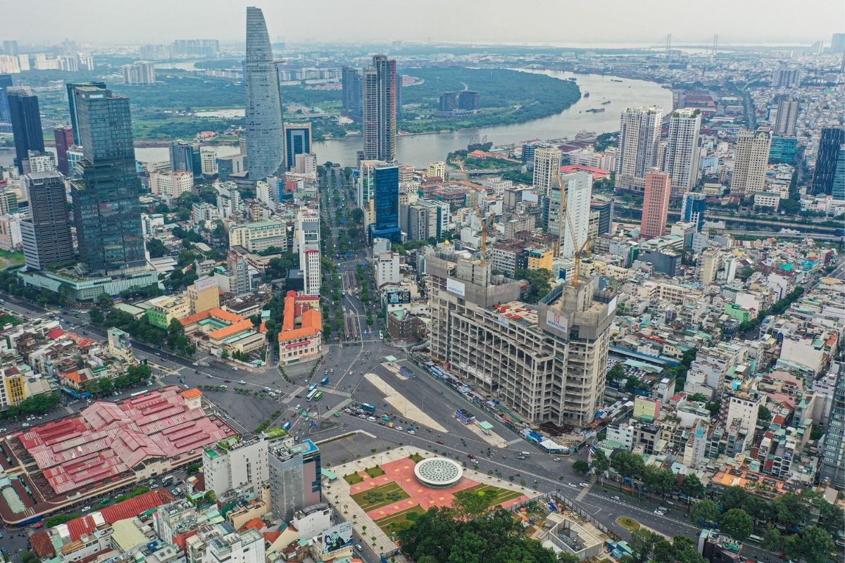 HCM 4 tỷ nên mua nhà phố hẻm hay căn hộ? 7 Toàn cảnh thị trường nhà phố hẻm và căn hộ HCM