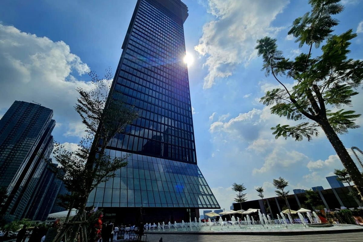 Cận cảnh tòa nhà chọc trời 55 tầng Saigon Marina International khai trương 21 Toà tháp Saigon Marina International 55 tầng