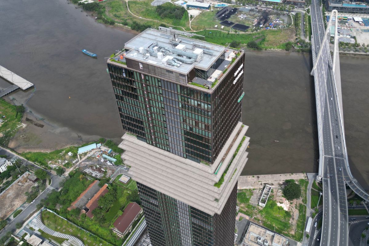 Cận cảnh tòa nhà chọc trời 55 tầng Saigon Marina International khai trương 22 Saigon Marina International góc nhìn trên cao
