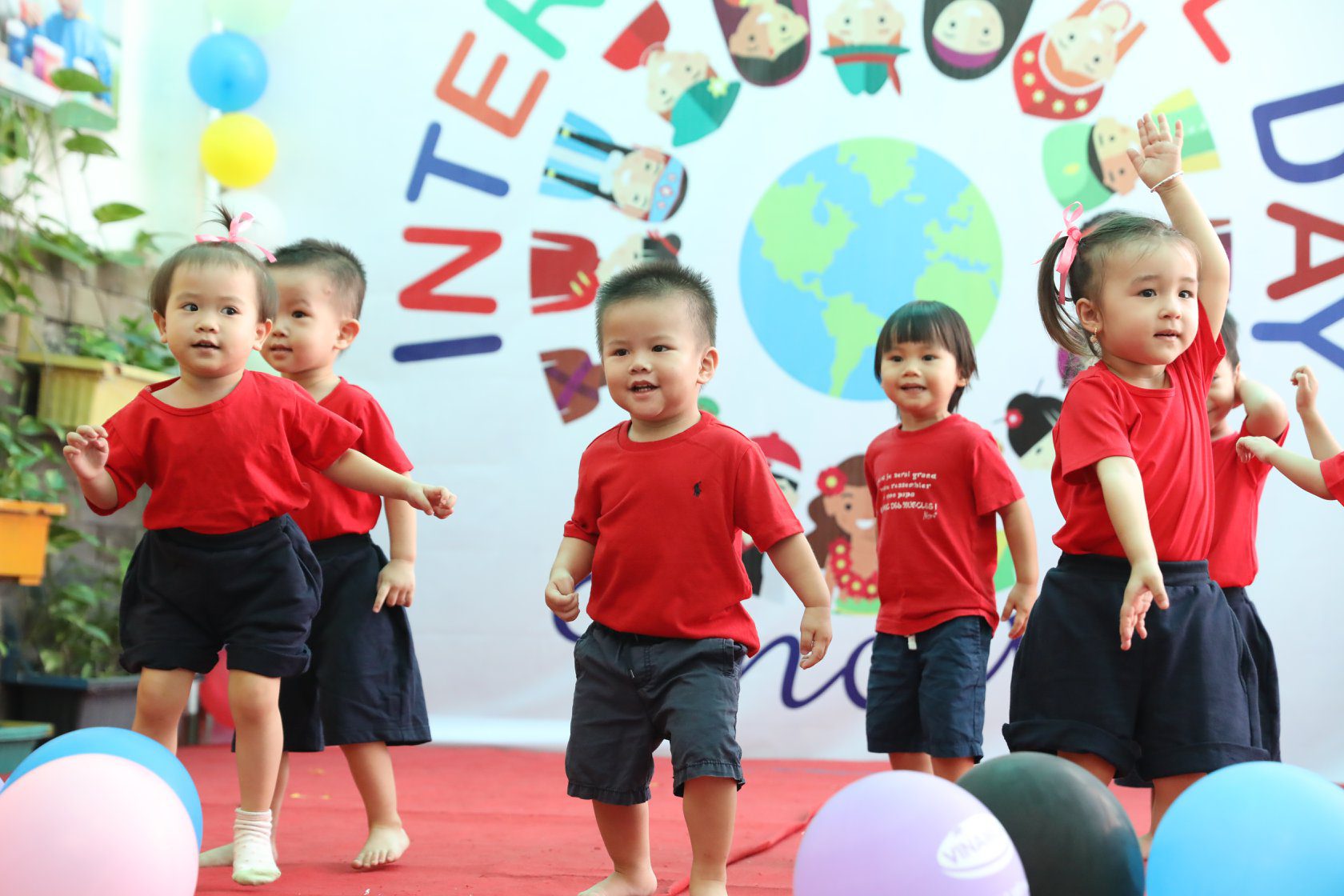 QUẬN 4 (CŨ) NÊN HỌC MẦM NON Ở ĐÂU UY TÍN? 13 Thực trạng số liệu và hệ thống trường lớp mầm non