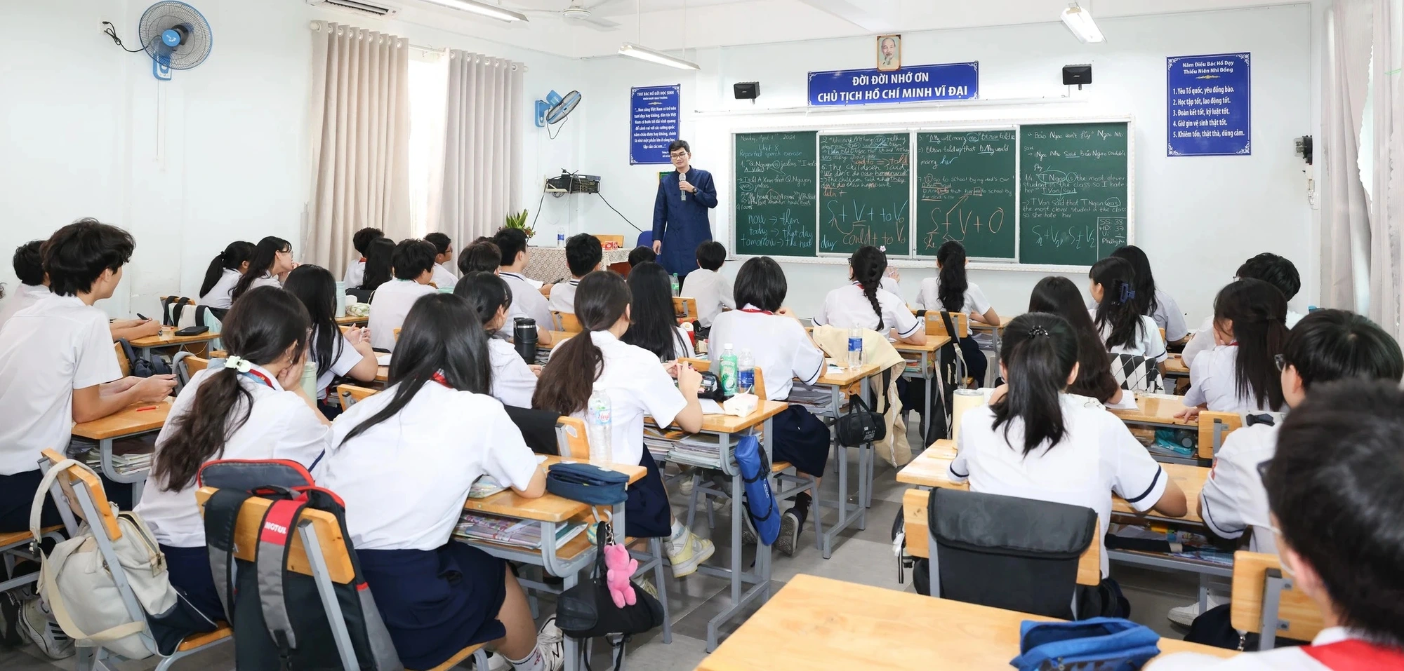 DANH SÁCH CÁC TRƯỜNG MẦM NON, TIỂU HỌC, THCS, THPT TẠI QUẬN 4 (CŨ) 11 Bức tranh giáo dục tại Quận 4 trước khi sáp nhập