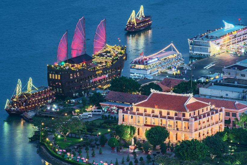 Chính thức: Quận 4 chỉ còn 3 phường sau ngày 1/7/2025 12 Từ ngày 1/7/2025, Quận 4 chính thức bước sang một chương mới trong lịch sử hành chính khi thực hiện việc sáp nhập 10 phường hiện hữu còn lại thành 3 phường mới