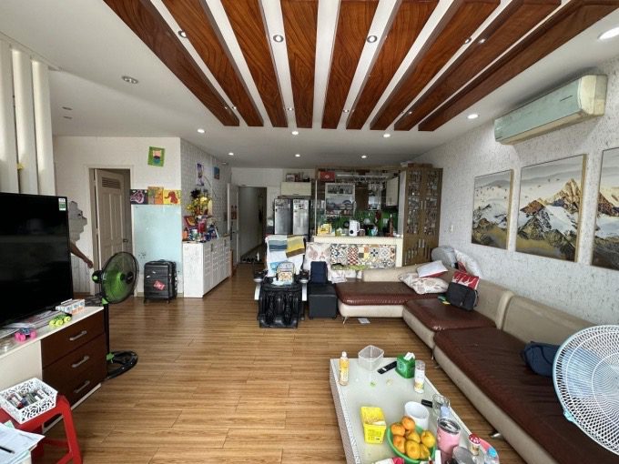 CĂN HỘ KHÁNH HỘI 2 360A BẾN VÂN ĐỒN 14 Thiết kế tiện nghi