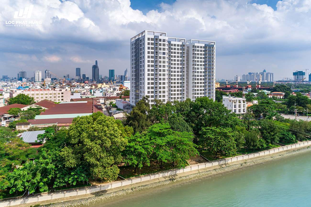 MỞ RỘNG ĐƯỜNG TÔN THẤT THUYẾT TỪ 7M LÊN 27M. DỰ ÁN CHUNG CƯ NÀO ĐƯỢC HƯỞNG LỢI NHẤT? 31 Riva Park – Hưởng trọn “đặc quyền mặt nước” và không gian ven kênh Tẻ khi chỉnh trang hoàn thiện