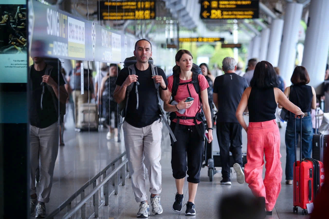 HƯỚNG DẪN ĐĂNG KÝ TẠM TRÚ CHO NGƯỜI NƯỚC NGOÀI TẠI VIỆT NAM 32 Những lưu ý quan trọng dễ bị bỏ sót khi đăng ký tạm trú