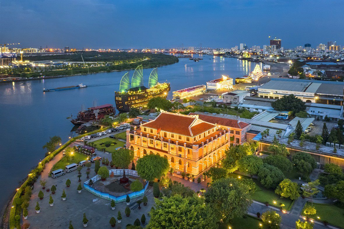 Bến Nhà Rồng – công trình hơn 160 năm tuổi, nơi gắn với sự kiện Chủ tịch Hồ Chí Minh ra đi tìm đường cứu nước năm 1911 – sẽ tiếp tục được giữ gìn như một điểm nhấn lịch sử đặc biệt của thành phố.
