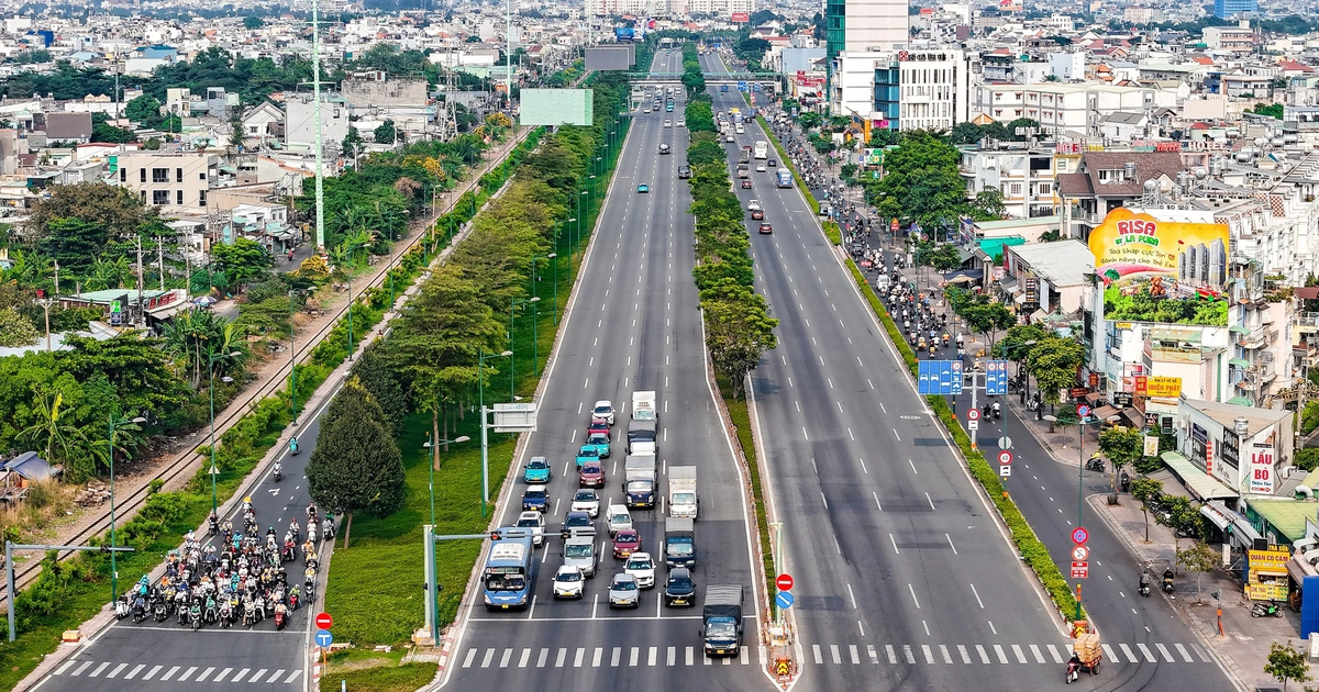 Đại lộ Phạm Văn Đồng