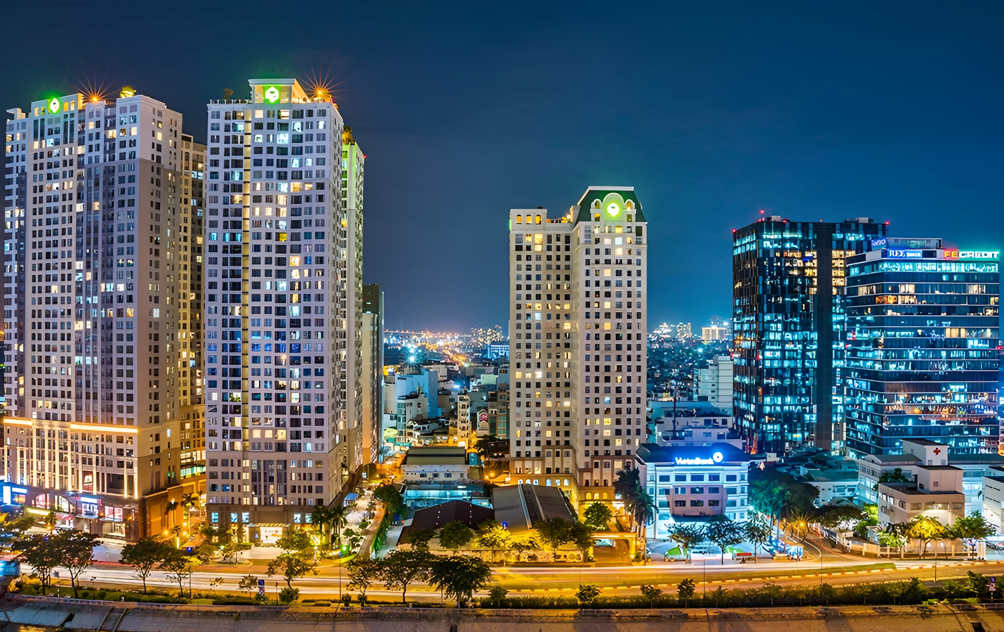 SỐNG TẠI QUẬN 4 CÓ GÌ HẤP DẪN? MỘT NGÀY TRẢI NGHIỆM KHU BẾN VÂN ĐỒN 35 Tận hưởng buổi chiều thư thái và nhịp sống cộng đồng sôi động về đêm